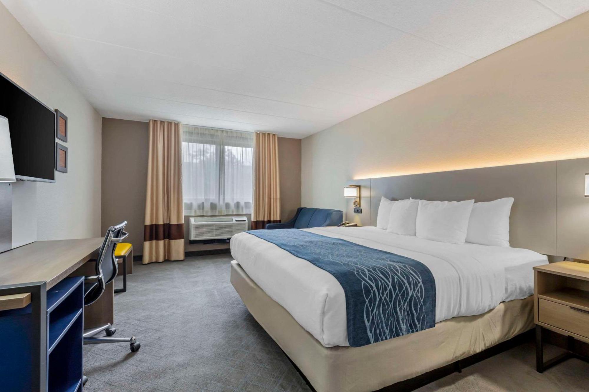 Comfort Inn Herndon-Reston Ngoại thất bức ảnh