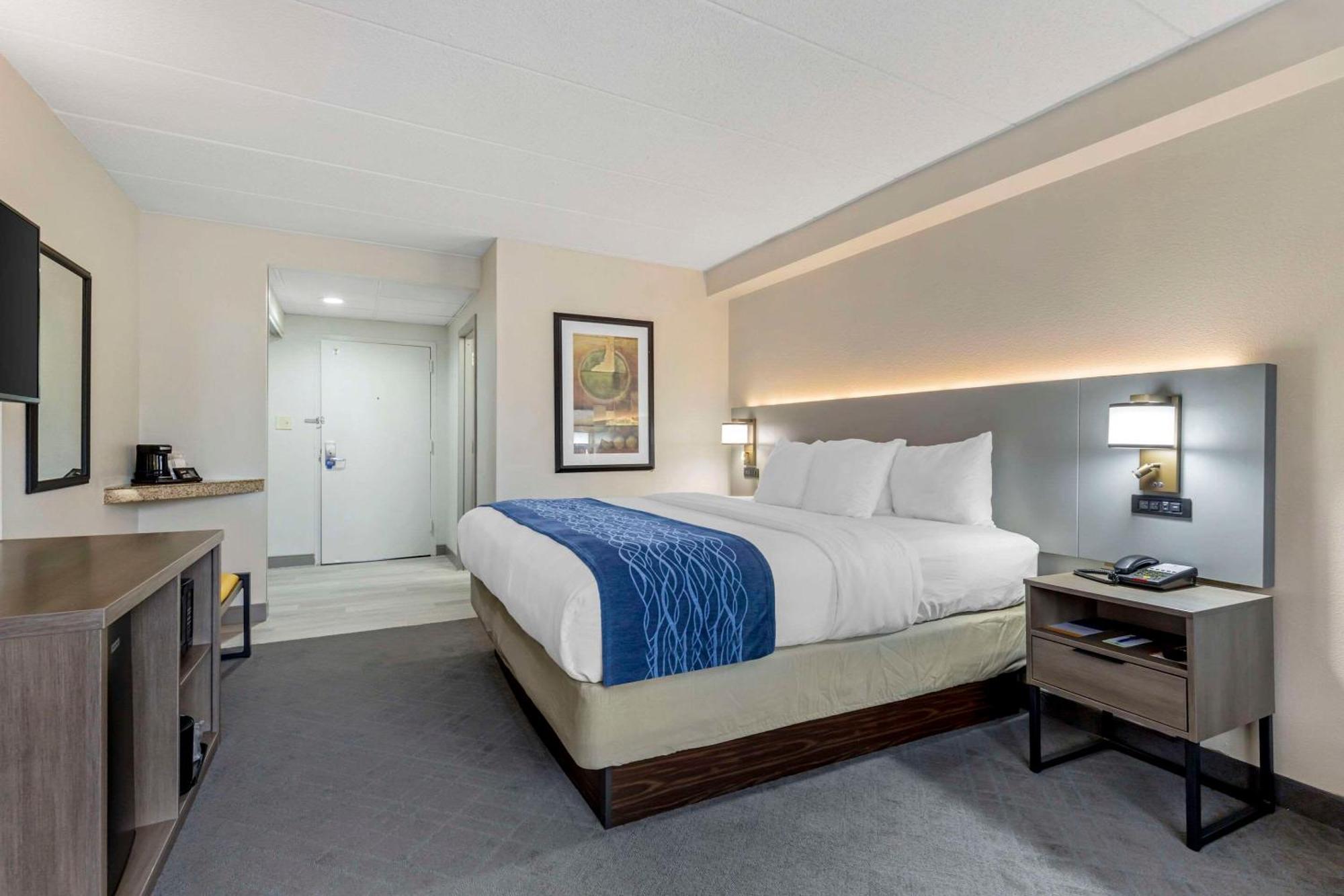 Comfort Inn Herndon-Reston Ngoại thất bức ảnh