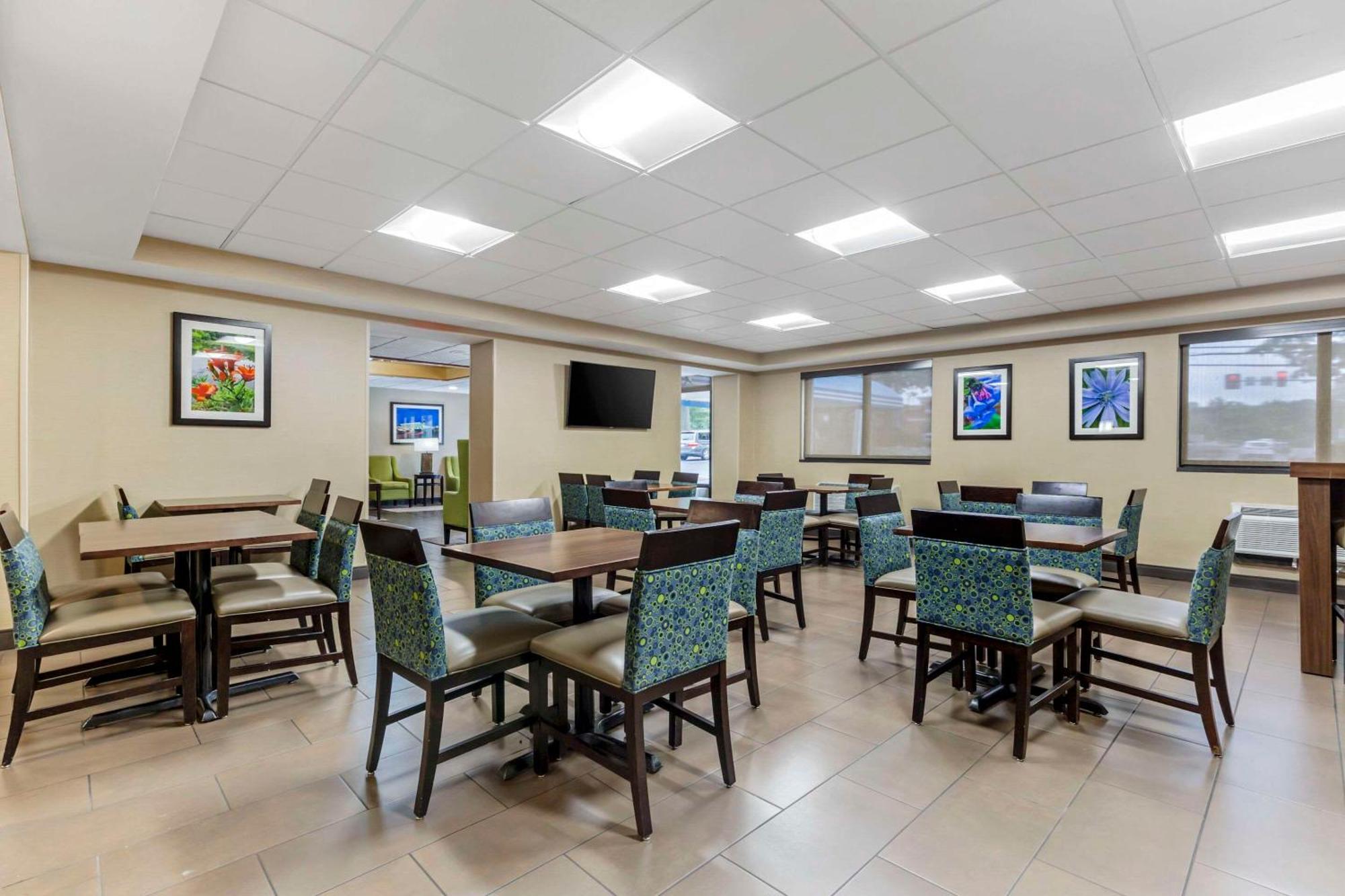 Comfort Inn Herndon-Reston Ngoại thất bức ảnh