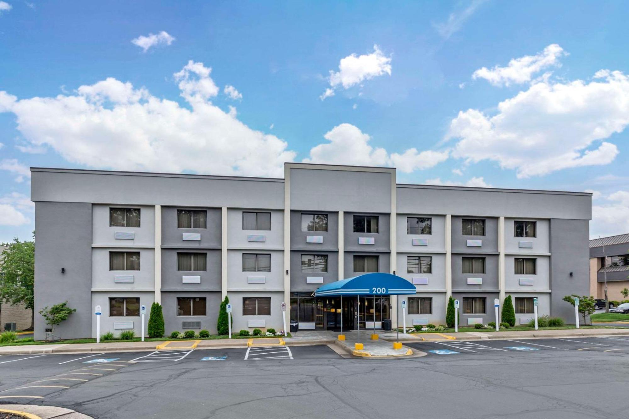 Comfort Inn Herndon-Reston Ngoại thất bức ảnh