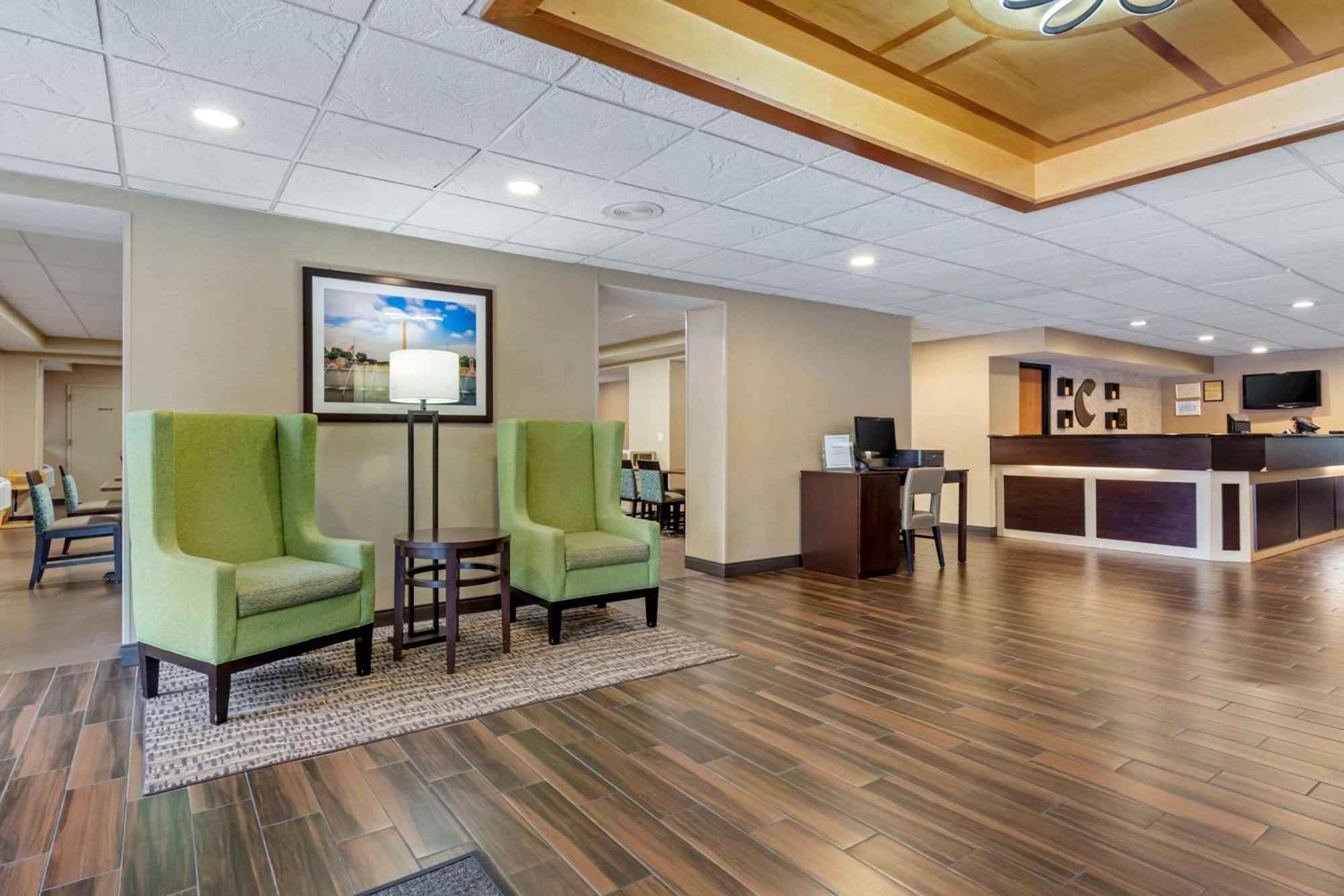Comfort Inn Herndon-Reston Ngoại thất bức ảnh