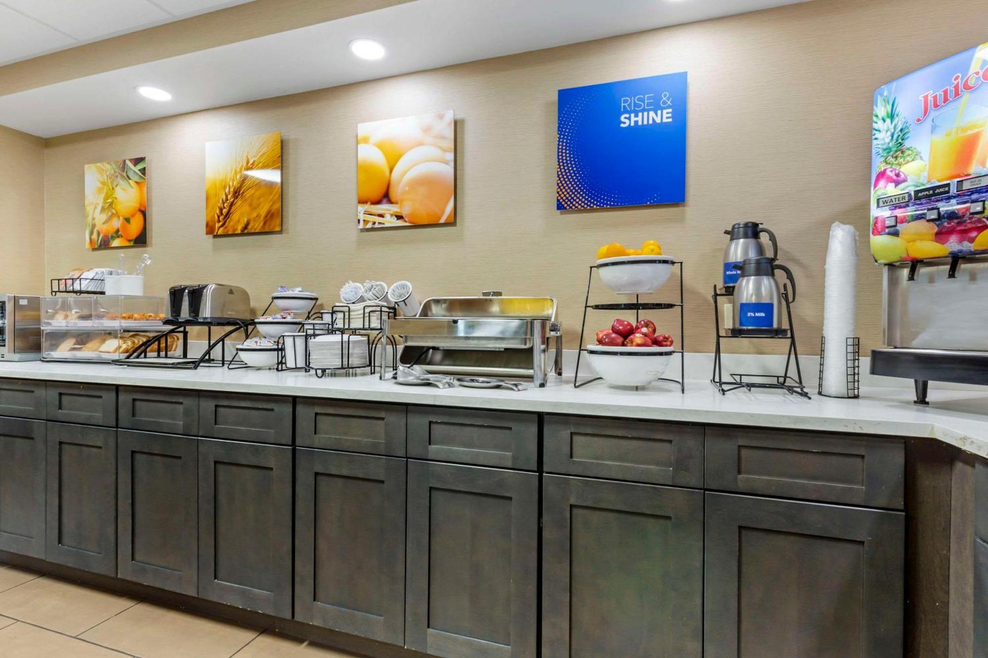 Comfort Inn Herndon-Reston Ngoại thất bức ảnh